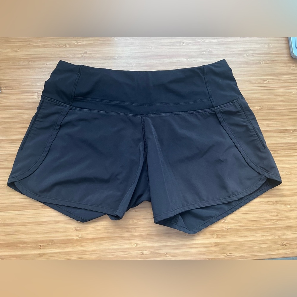Lululemon Speed Up black shorts